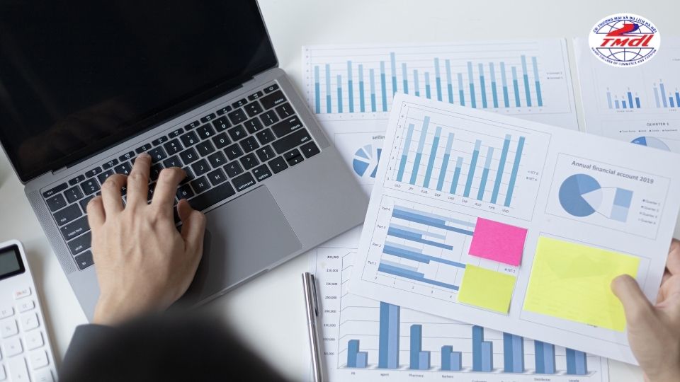 Những lưu ý khi lựa chọn khoá học marketing online miễn phí