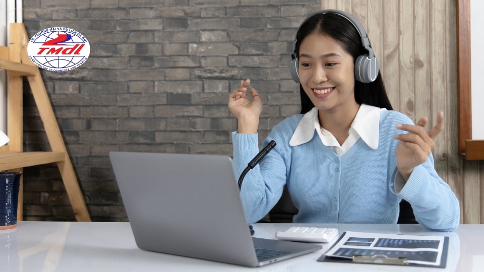 Những ngành học online cao đẳng phổ biến hiện nay