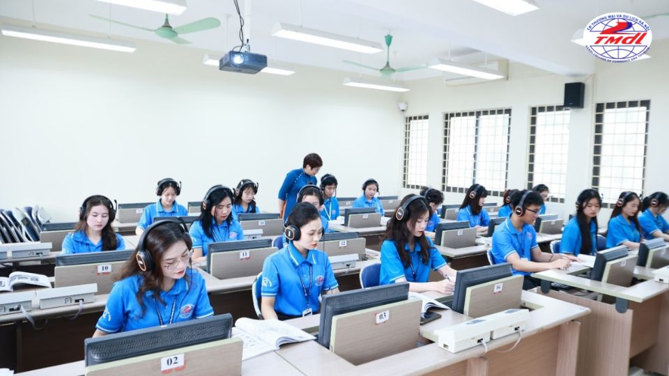 HCCT là một trong những cơ sở đào tạo ngành QTKD hệ cao đẳng uy tín tại Hà Nội