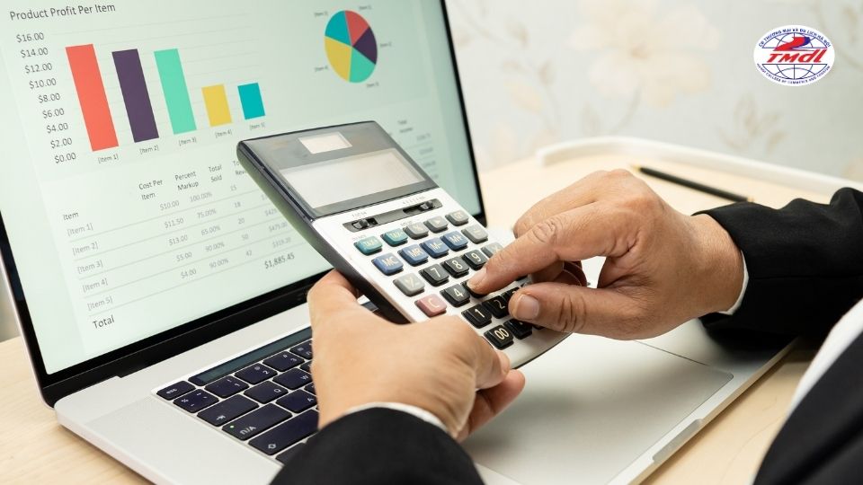 Học kế toán ra làm gì và cơ hội việc làm thực tế ra sao