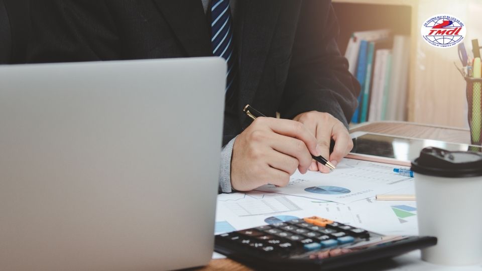 Những yếu tố ảnh hưởng đến mức lương kế toán