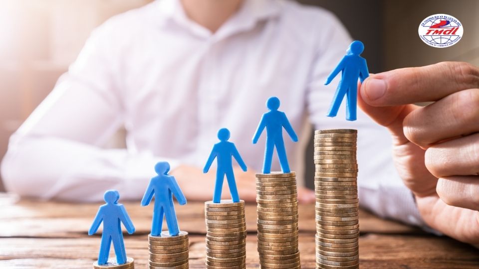 Yếu tố ảnh hưởng đến thu nhập của nhà quản trị khách sạn